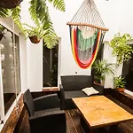 Surfhouse *