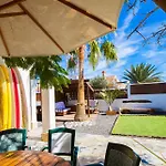 Surfhouse Casa de hóspedes