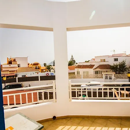 Surfhouse Penzion Corralejo