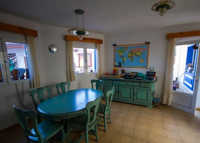 Surfhouse 게스트하우스 코라레호